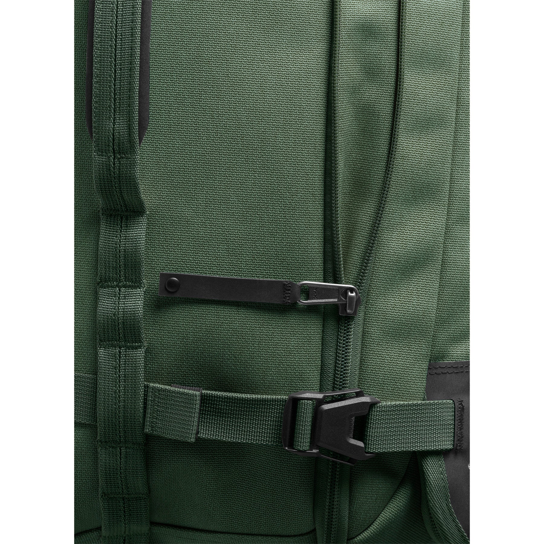 Gear Warrior XE 2-Wheel 27"/ 66L Luggage - Image 6